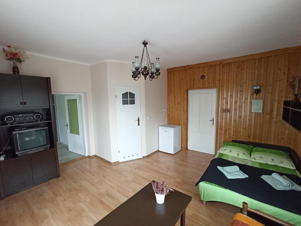 Apartament-Studio, Pokoje U Lucy Rabka Exteriör bild